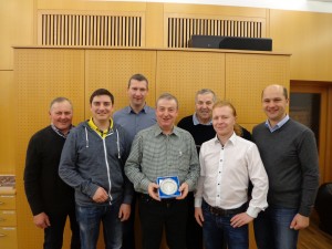 Foto: Offizielle Obmannübergabe am 20.01.2016 v.l.n.r.: OV Johann Berger, Kpm. Hubert Fertl, Obm.Stv. Reinhard Ebner, Franz Honeder, EObm. Franz Schmatz, Obm. Martin Asanger, BA, Bgm. DI Johannes Pressl..